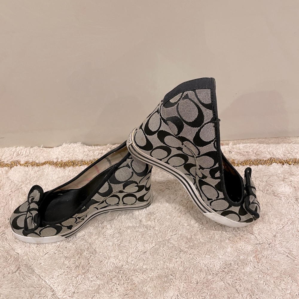 Coach Wedges